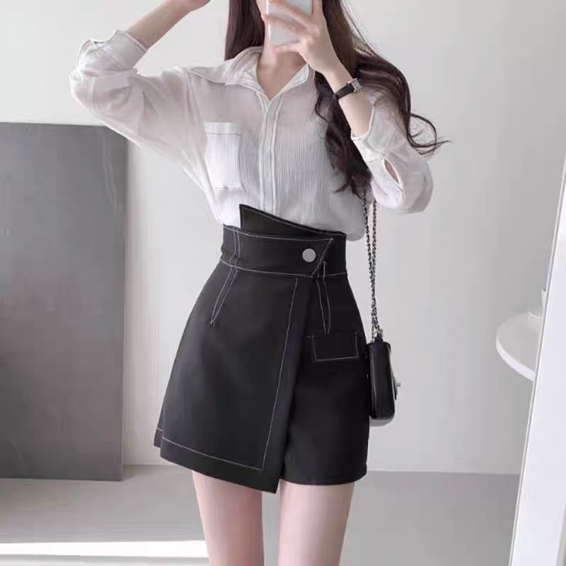 Chân váy chữ A -quần giả váy thiết kế cực xinh - đính cúc - cạp lệch - may lộ chỉ chất liệu đẹp | BigBuy360 - bigbuy360.vn