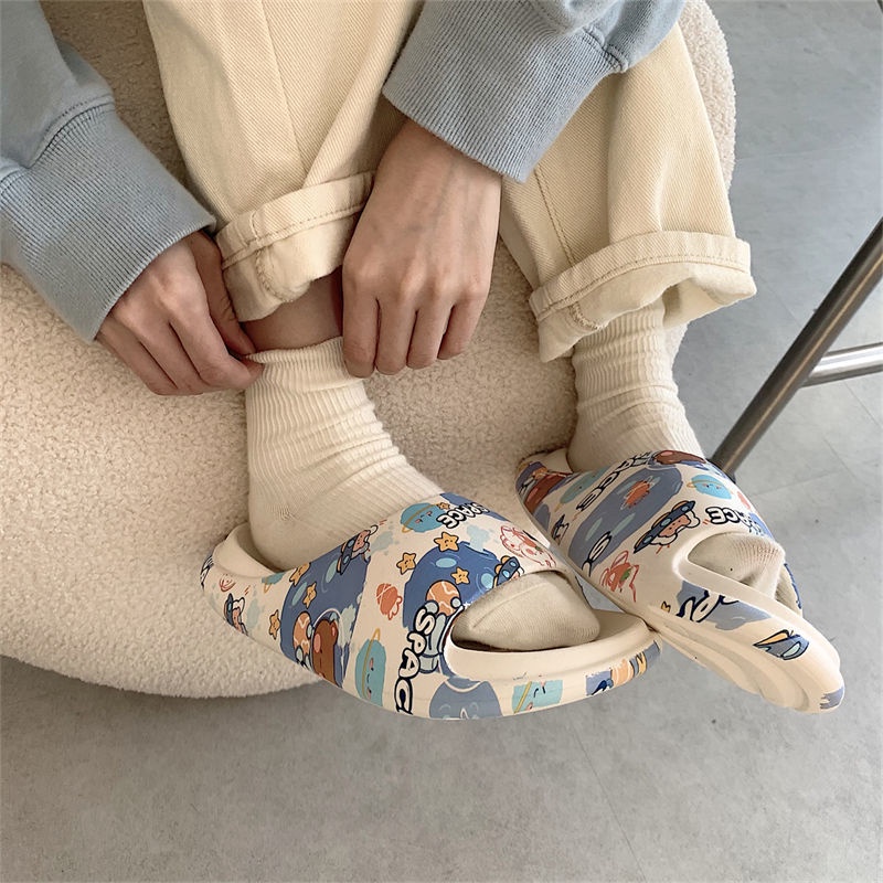 Oeggeo shop Dép Đi Trong Nhà Đế Dày In Họa Tiết Hoạt Hình Cho Nam Và Nữ