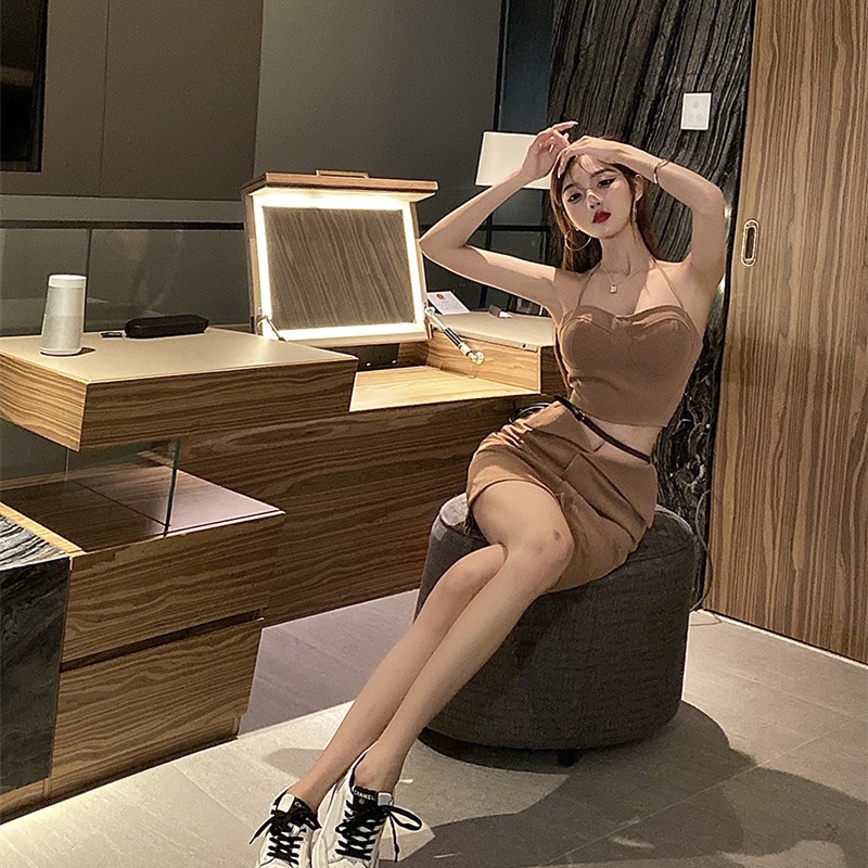 Áo yếm / Chân váy ngắn / Set thời trang dành cho nữ