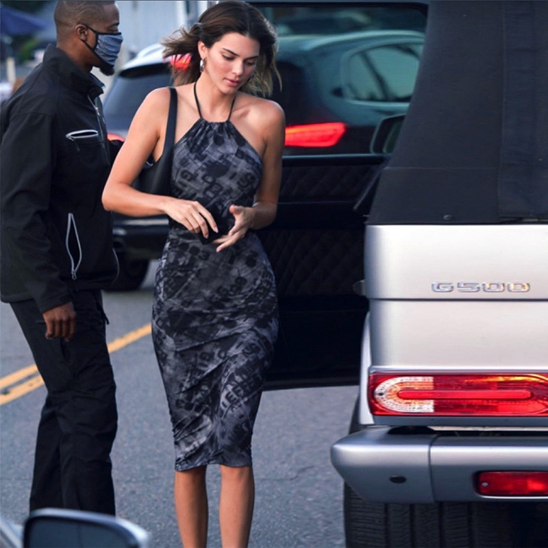 Đầm Body Sát Nách Thiết Kế Thanh Lịch Tao Nhã Cho Nữ | BigBuy360 - bigbuy360.vn