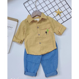 Set cây thông kẻ vàng cho bé trai