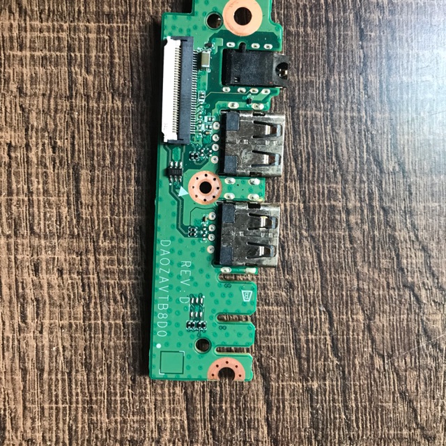 Board jack âm thanh và cổng usb laptop acer A135-31 A135-32