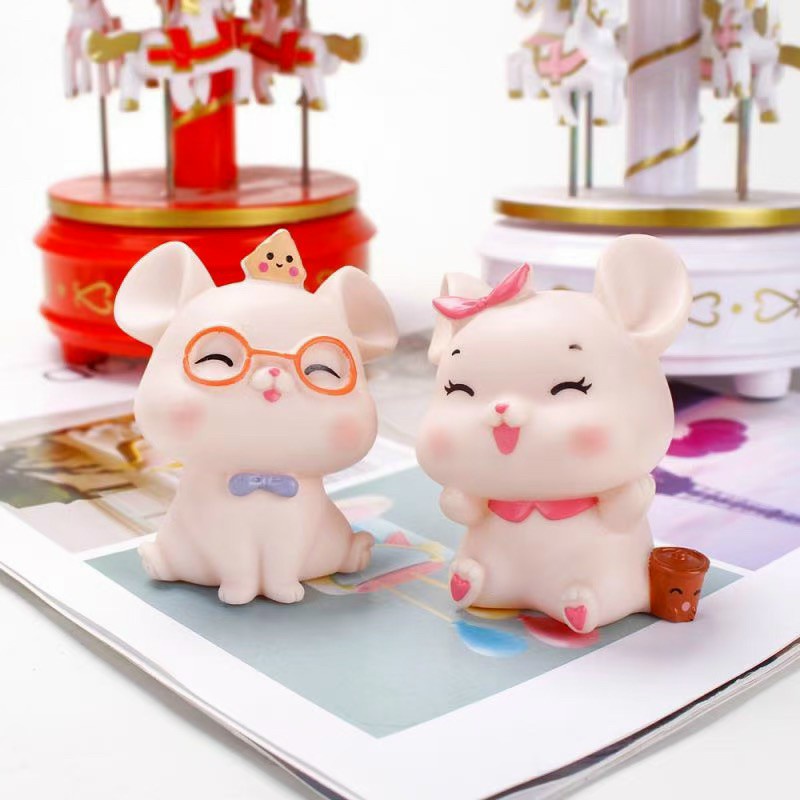 Phụ kiện trang trí bánh sinh nhật bánh kem - Cặp đôi chuột đeo kính