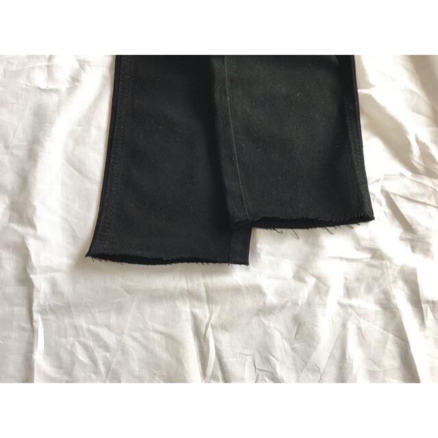 [HÀNG CAO CẤP] Quần Jean Rách Gối Nam Màu Đen Không Phai Màu, Vải Co Giãn Phong Cách Hàn Quốc Hot Trend Năm 2022 | BigBuy360 - bigbuy360.vn