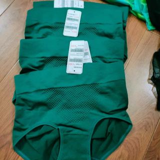 Combo 4 quần hàn quốc 100k