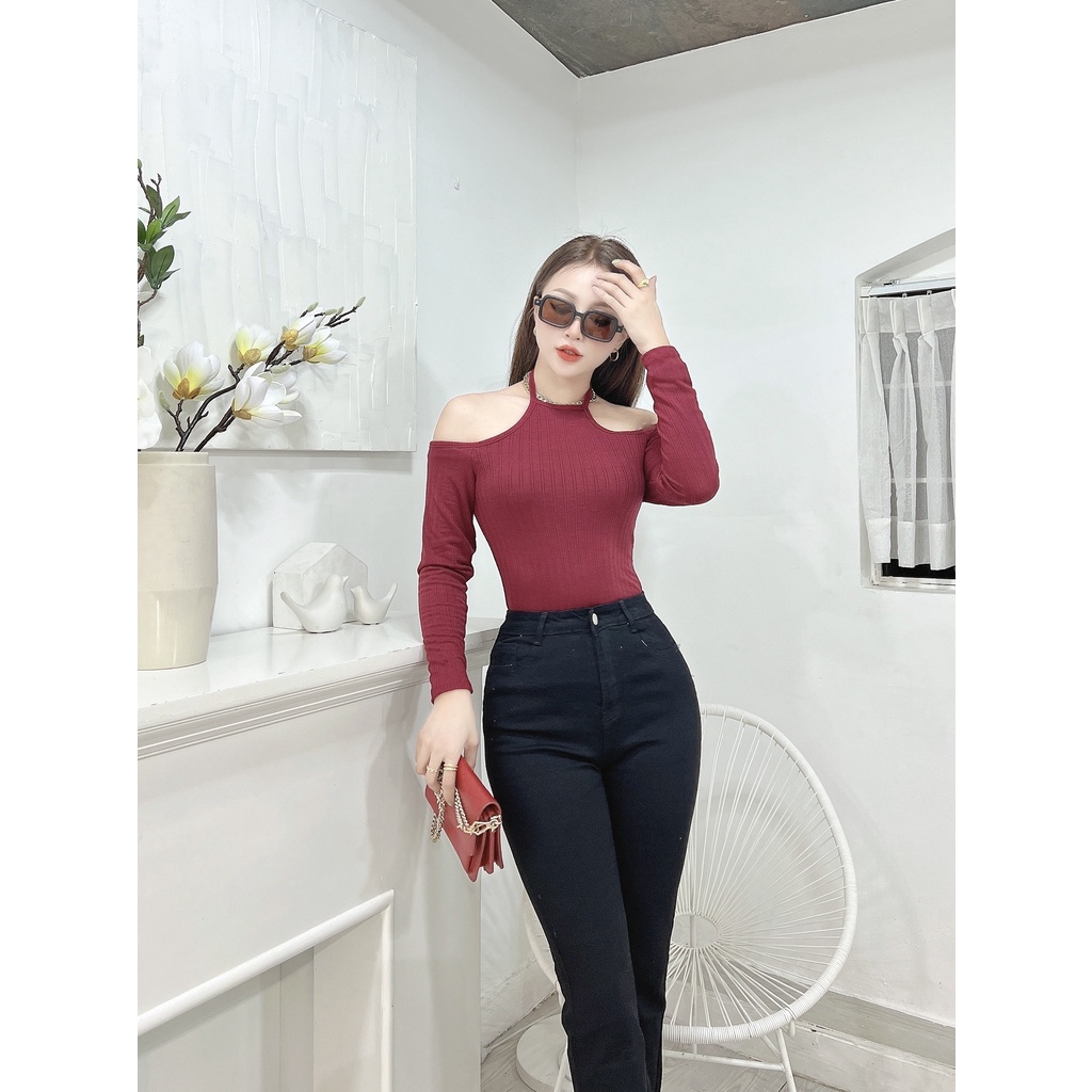 Áo thun cổ yếm trễ vai nữ CRAZYTEEN tay dài sang trọng AT0318
