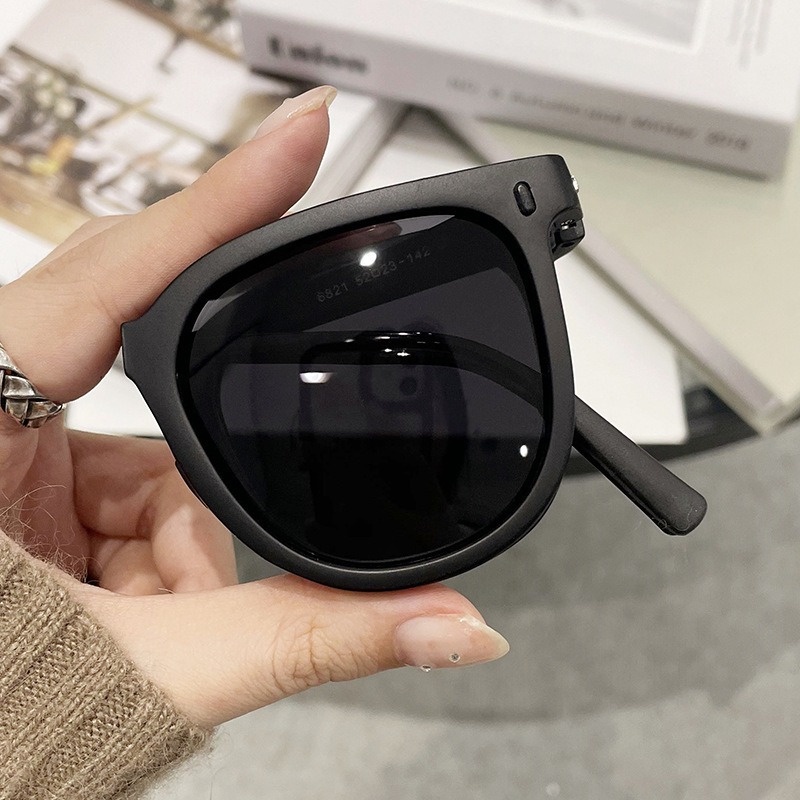 (KIQI-FASHION) COD Kính Mát Chống Tia Uv400 Thời Trang Cho Nam Nữ