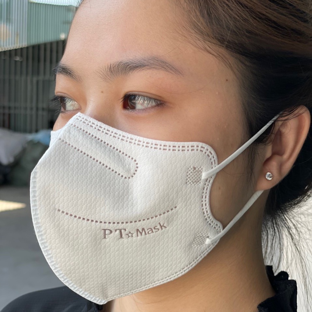 Khẩu Trang 6D Người Lớn Cute PHƯƠNG TUYẾN 4 Lớp Giấy Kháng Khuẩn Hộp 10 Cái