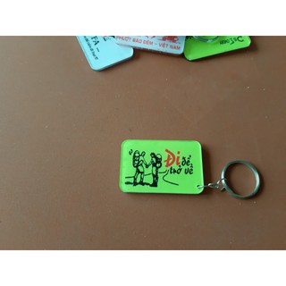 móc khóa logo phượt đi để trở về