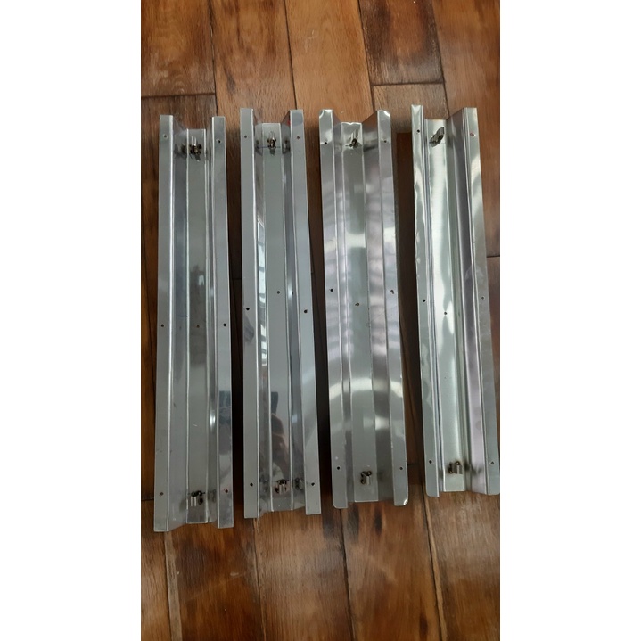 Máng sấy hồng ngoại đèn lắp bóng 300mm