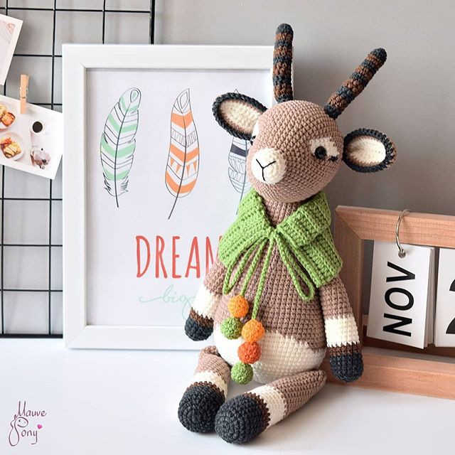 Dê con đáng yêu - thú bông len handmade