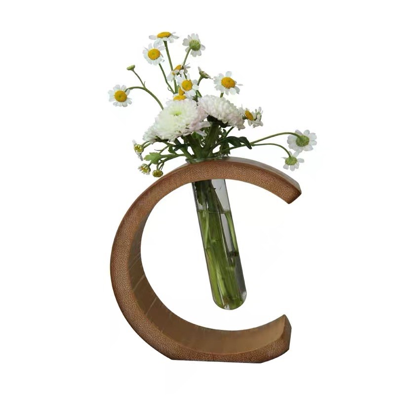 Bình tre cắm hoa hình chữ C, phong cách Nhật Bản xinh đẹp ấn tượng