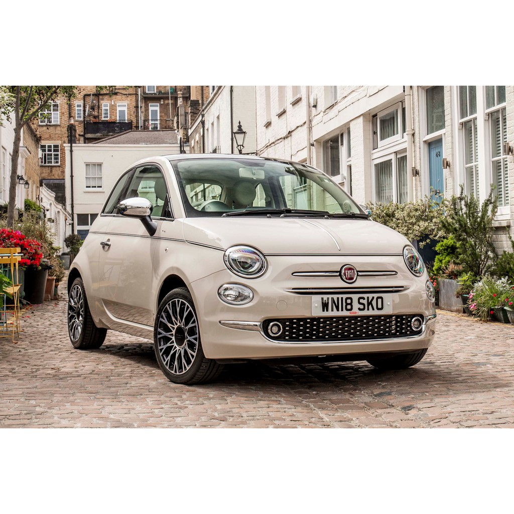 FIAT 500: Tấm cách nhiệt cửa sổ trời (cam kết chống nóng hiệu quả)