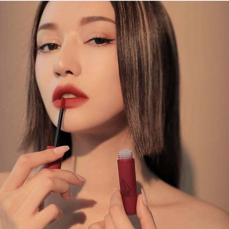 Son kem 3CE Blurring Liquid Lip màu CLARET - đỏ anh đào đậm