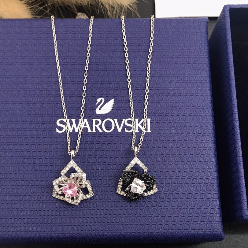 Dây Chuyền Mặt Hoa Lan Swarovski 5397401