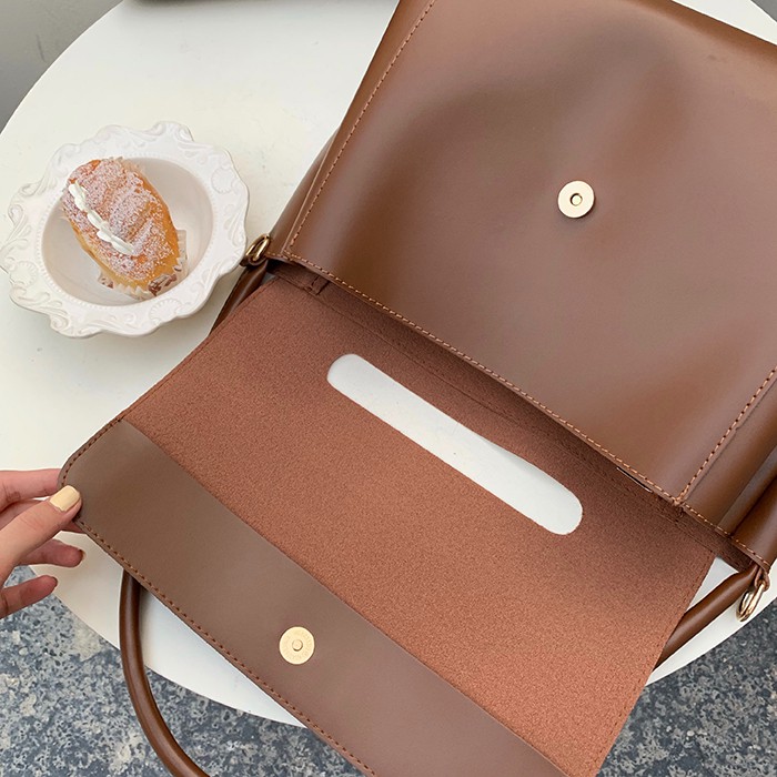 [HOT TREND - HÌNH THẬT] Túi xách nữ đeo 2 kiểu túi đeo vai & túi đeo chéo  nắp gập oversize dung tích lớn da cực mềm | BigBuy360 - bigbuy360.vn