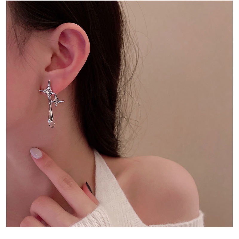 Bông Tai Ngôi Sao Năm Cánh Đính Đá Phong Cách Hiphop Thời Trang Cho Nữ