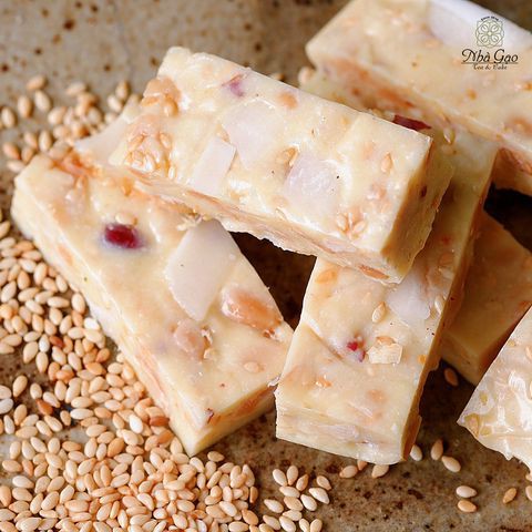 Kẹo nougat cao cấp Nhà Gạo vị sữa dừa hộp 300gr