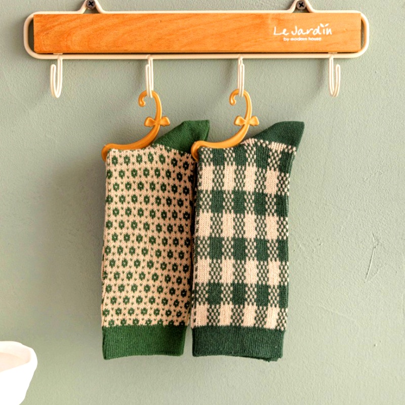 Đôi vớ cao qua mắt cá chân giữ ấm màu xanh bơ phong cách cổ điển cho nữ