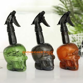 Bình xịt tóc đầu lâu