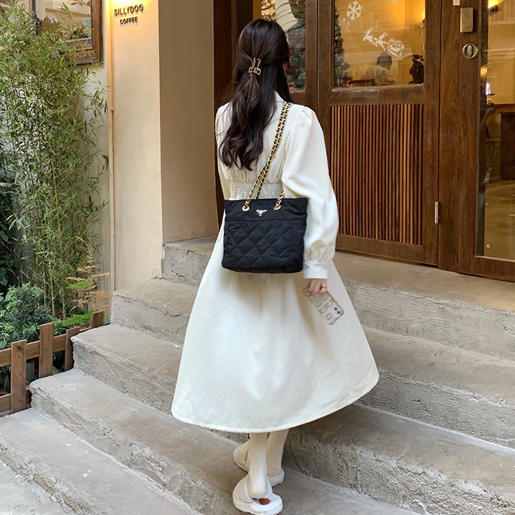 IELGY    Đầm Nhung Cổ polo Dáng Dài Vừa Thời Trang Pháp Thanh Lịch Cho Nữ