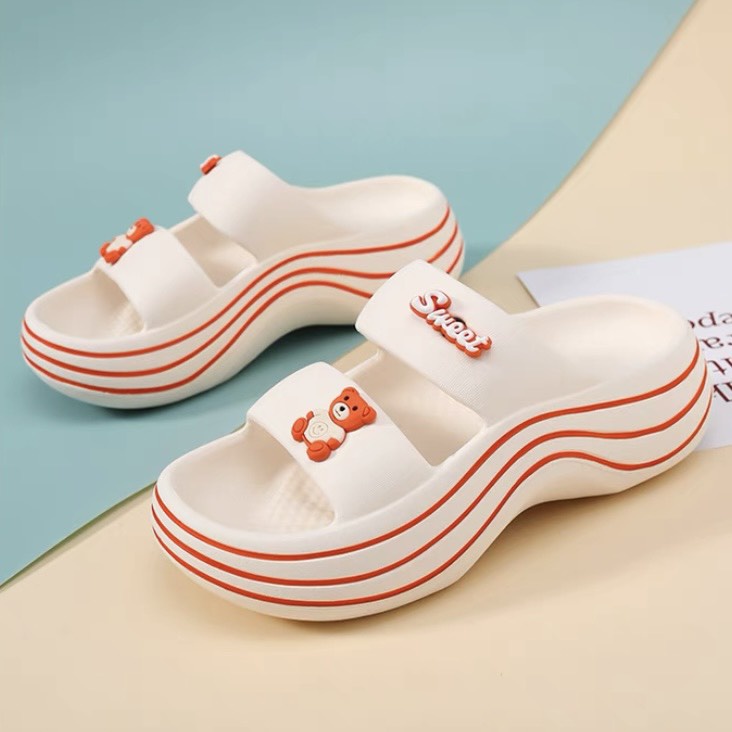 Dép bánh mì lượn sóng quai đôi hình gấu trẻ trung năng động - TT445