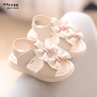 Sandal bé gái tập đi kèm nơ 2 màu trắng hồng b01