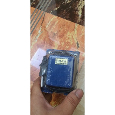 Biến điện 500W vào 220V ra 110V hàng chất lượng cao , lỏi đồng , dộ bền cao , nguồn điện ổn định