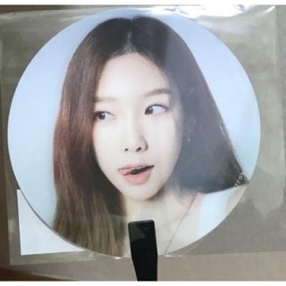*Có-Sẵn* QUẠT 3D SNSD TAEYEON lenticular ‘s concert