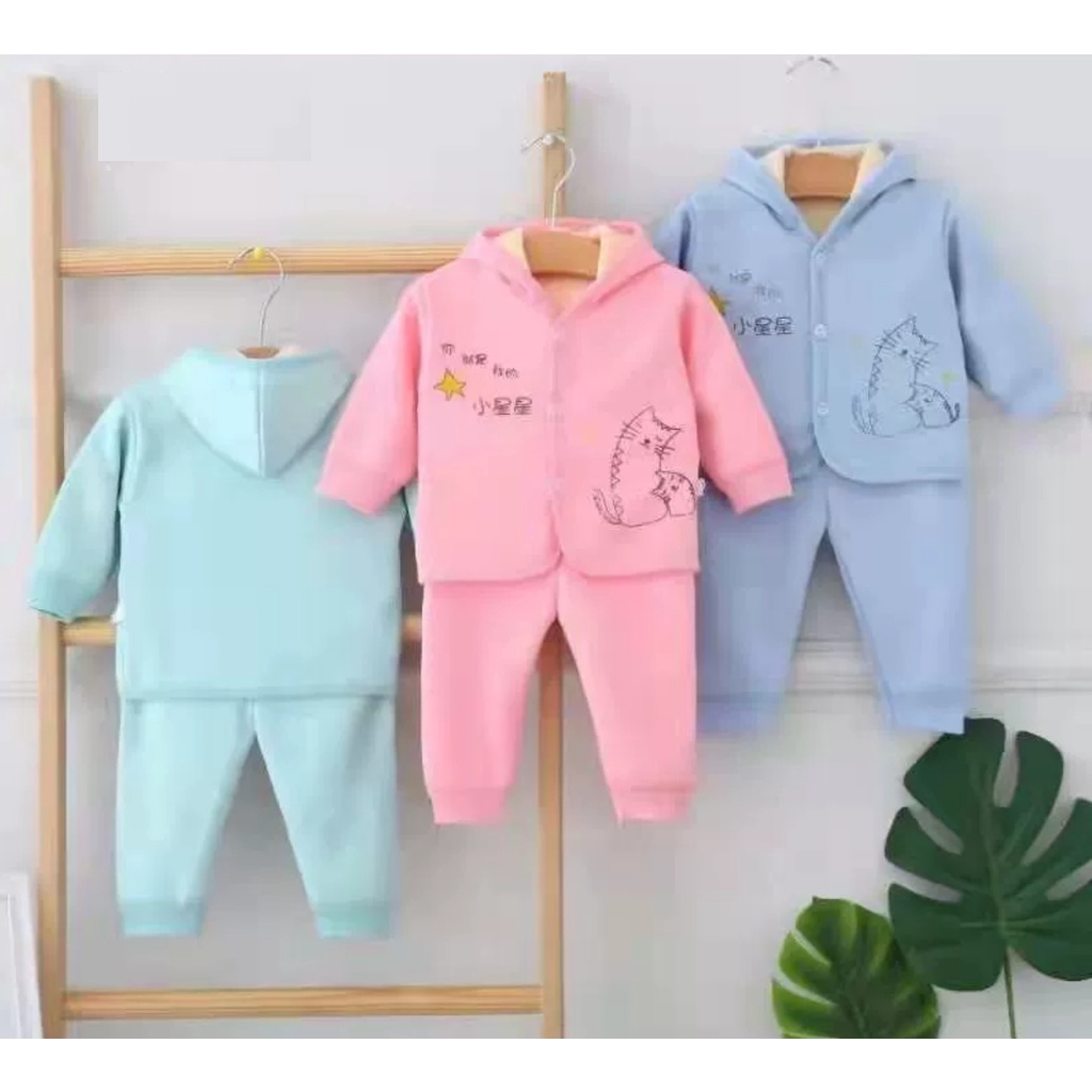 Bộ dài tay nỉ bông có mũ cho bé trai và gái sơ sinh 3-7kg, hàng đẹp xuất Nhật - BO16