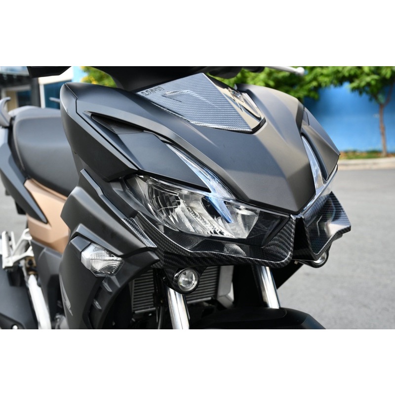 Bộ cánh gió trước Winner X V3 2022 kèm đèn