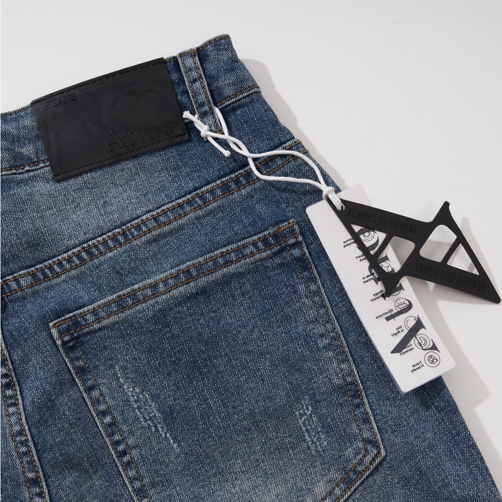 Quần Jean Nam Xanh ATINO Chất Liệu Jean Pha Spandex Form Slim-Fit QJ1.1032