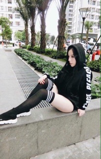 Tất đùi nữ sinh