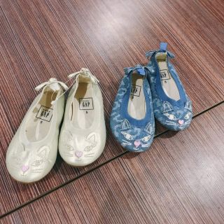 Giày bé gái baby gap hoạ tiết mèo