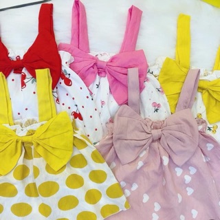 Set bé gái nơ ngực sale 99k=> 85k