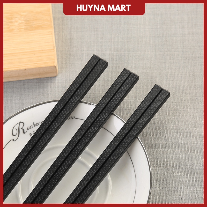 Bộ 10 đôi đũa ăn cao cấp, kháng khuẩn Nhật Shikisai, chống ẩm mốc chịu nhiệt Huyna mart NB54