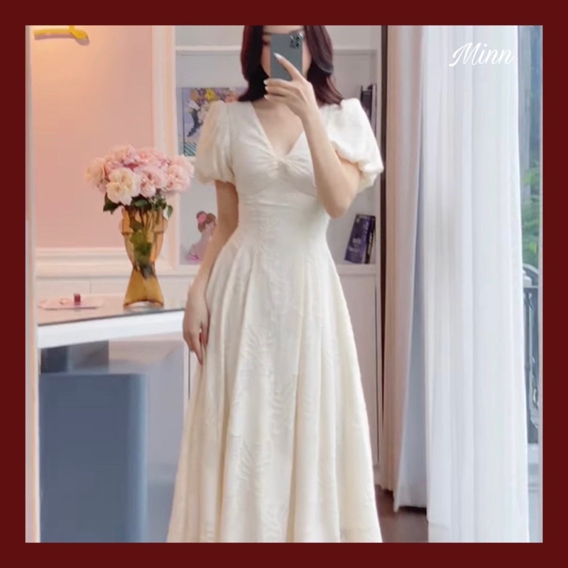 Váy thiết kế tơ hoa nổi xoắn ngực tay bồng dáng xòe dài hàng hai lớp tiểu thư sang chảnh