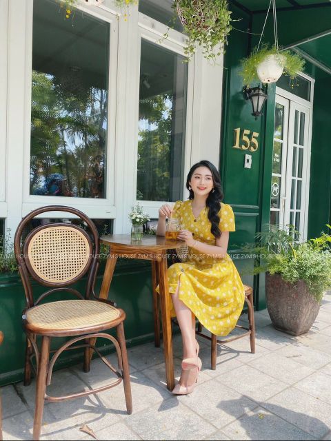 Váy tằm đũi ngắn tay hoa nhí