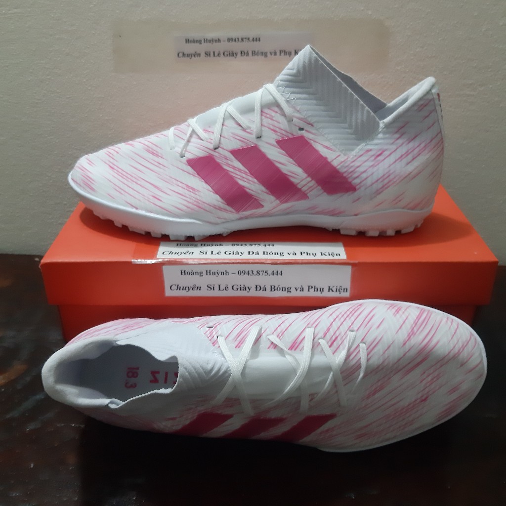 Giày đá bóng Nemeziz 18.3 TF trắng hồng