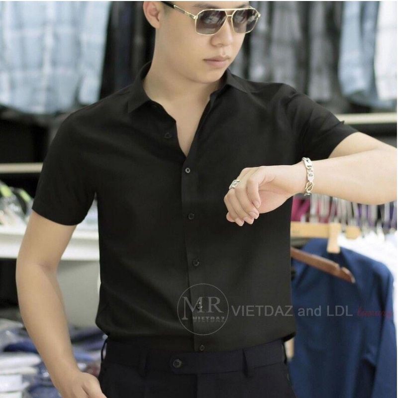 Áo sơ mi nam trơn tay ngắn chất vải lụa cao cấp đẹp giá rẻ TAKA 22 | BigBuy360 - bigbuy360.vn