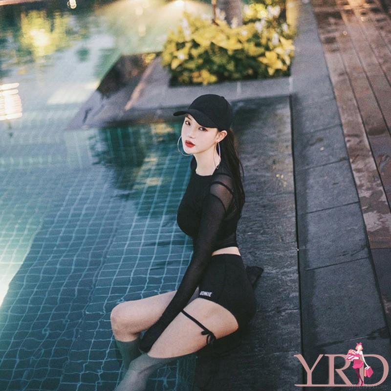 Đồ bơi lưng cao thiết kế xẻ quyến rũ cho phái nữ | BigBuy360 - bigbuy360.vn