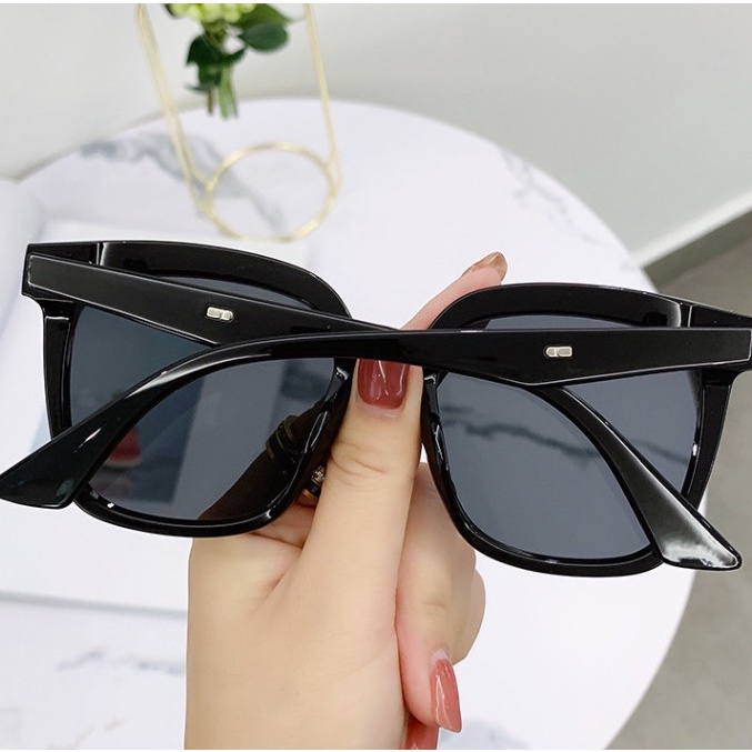 Kính Mát Gọng Vuông Chống Tia UV400 Thời Trang Cho Nữ