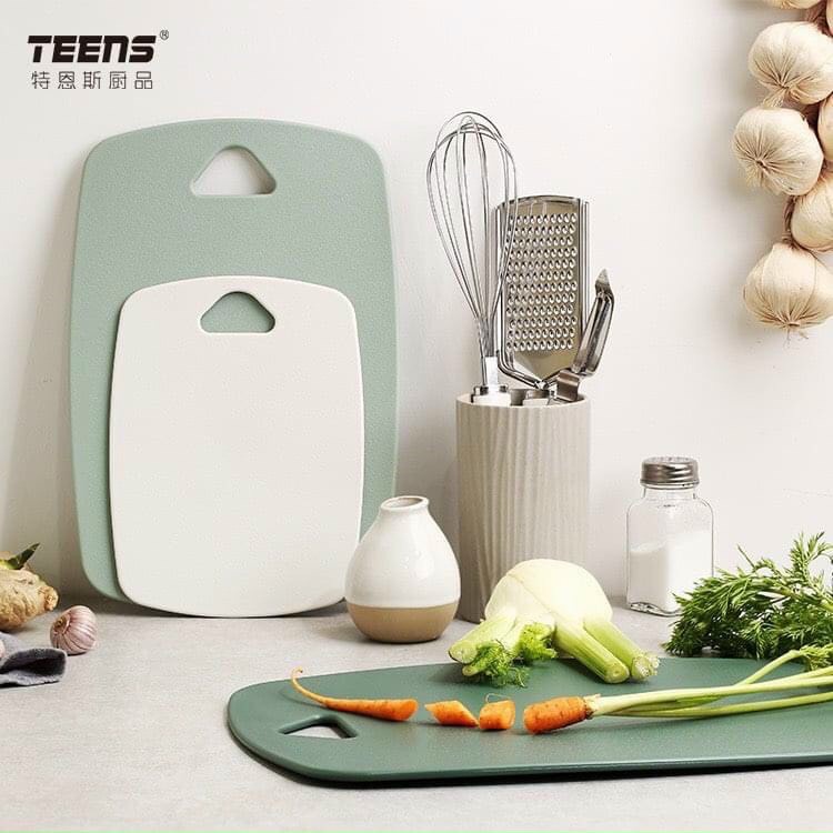 Thớt kháng khuẩn chống trơn trượt sét 3 cái chất liệu nhựa cao cấp an toàn tiện dụng