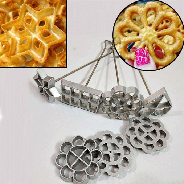 Bộ 4 Khuôn Gang Làm Bánh Nhúng Kèm 4 Que Cầm