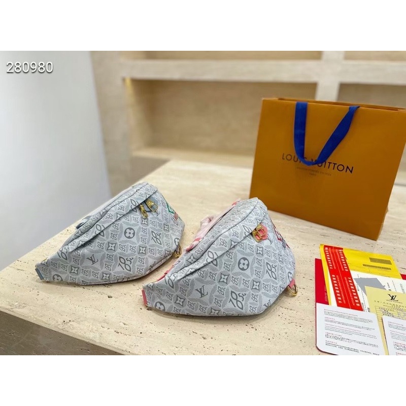 Túi đeo ngực, đeo bụng LV cao cấp 2021