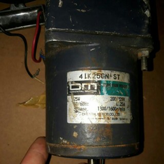 Motor giảm tốc 220v - 25w Vòng quay chậm.