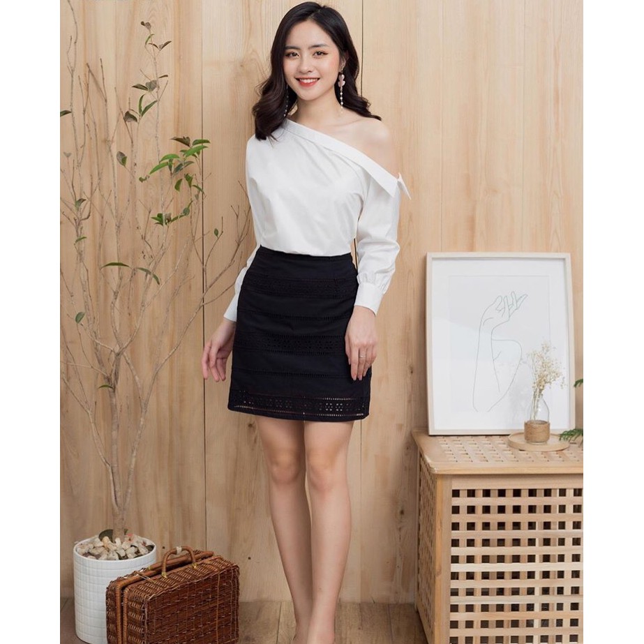 Áo sơ mi trắng lệch vai HMC040 NV cotton