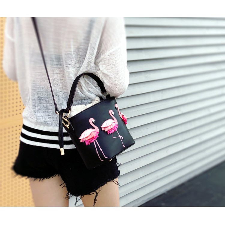 Women's bag 2019 explosion flamingo bucket bag ins little fairy shoulder bag