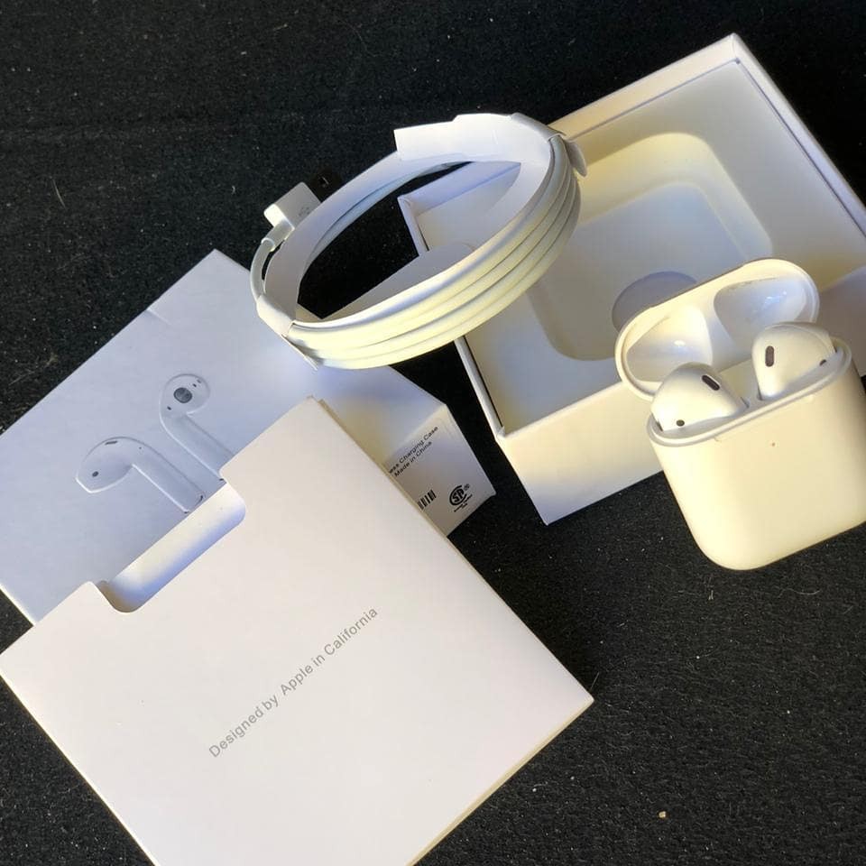 Tai nghe Airpods 2 1.1 Đổi Tên - Định Vị, Chống ồn, Cảm biến Chạm ( Phiên Bản Cao Cấp )