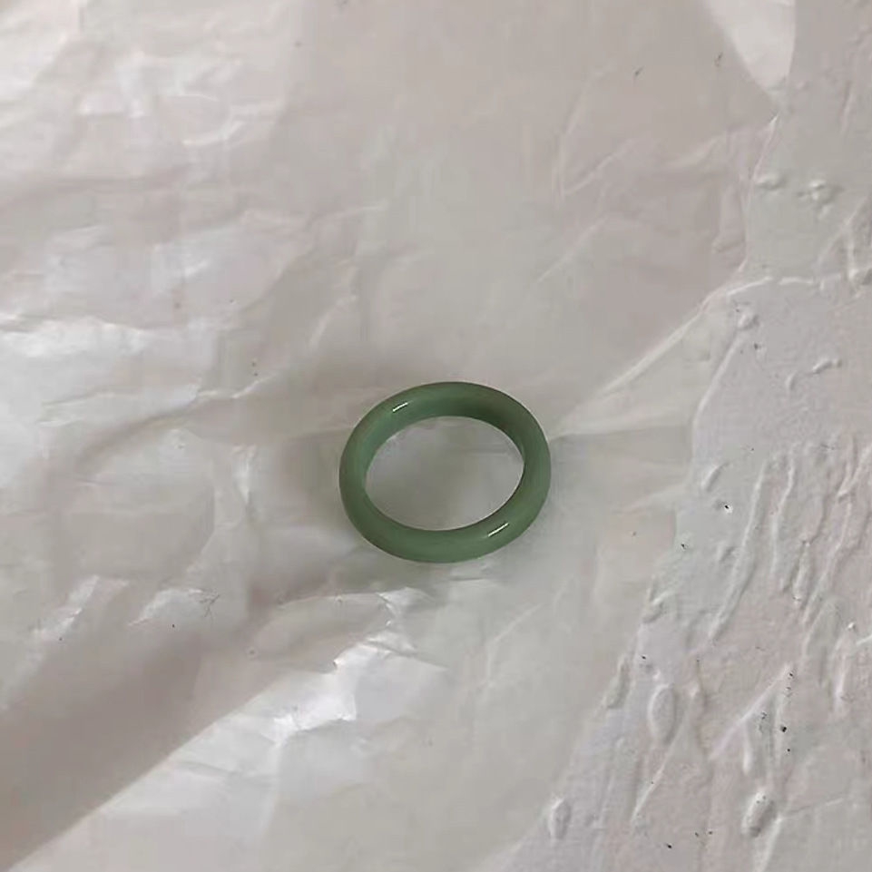 Nhẫn acrylic thiết kế đơn giản cá tính hợp thời trang